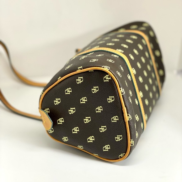 DOONEY & BOURKE💥VINTAGE-SOLD OUT💥Signature Coated Canvas Barrel Bag - Picture 8 of 11